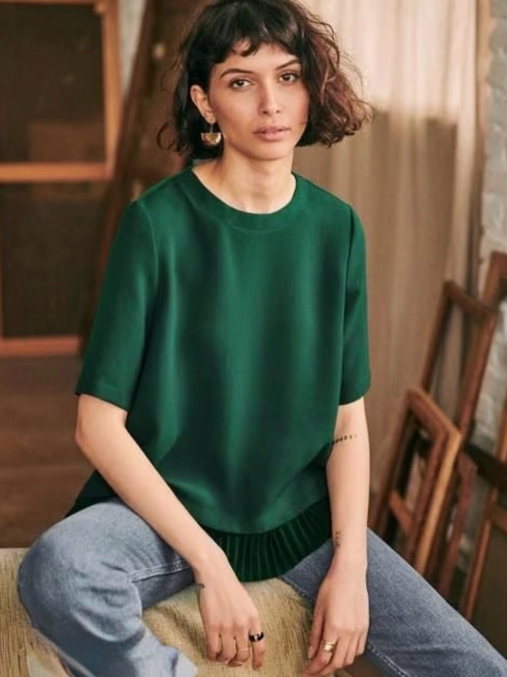 Sezane Deep Green Short-Sleeve Pleated-Hem Tee